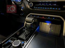 Toyota Sequoia